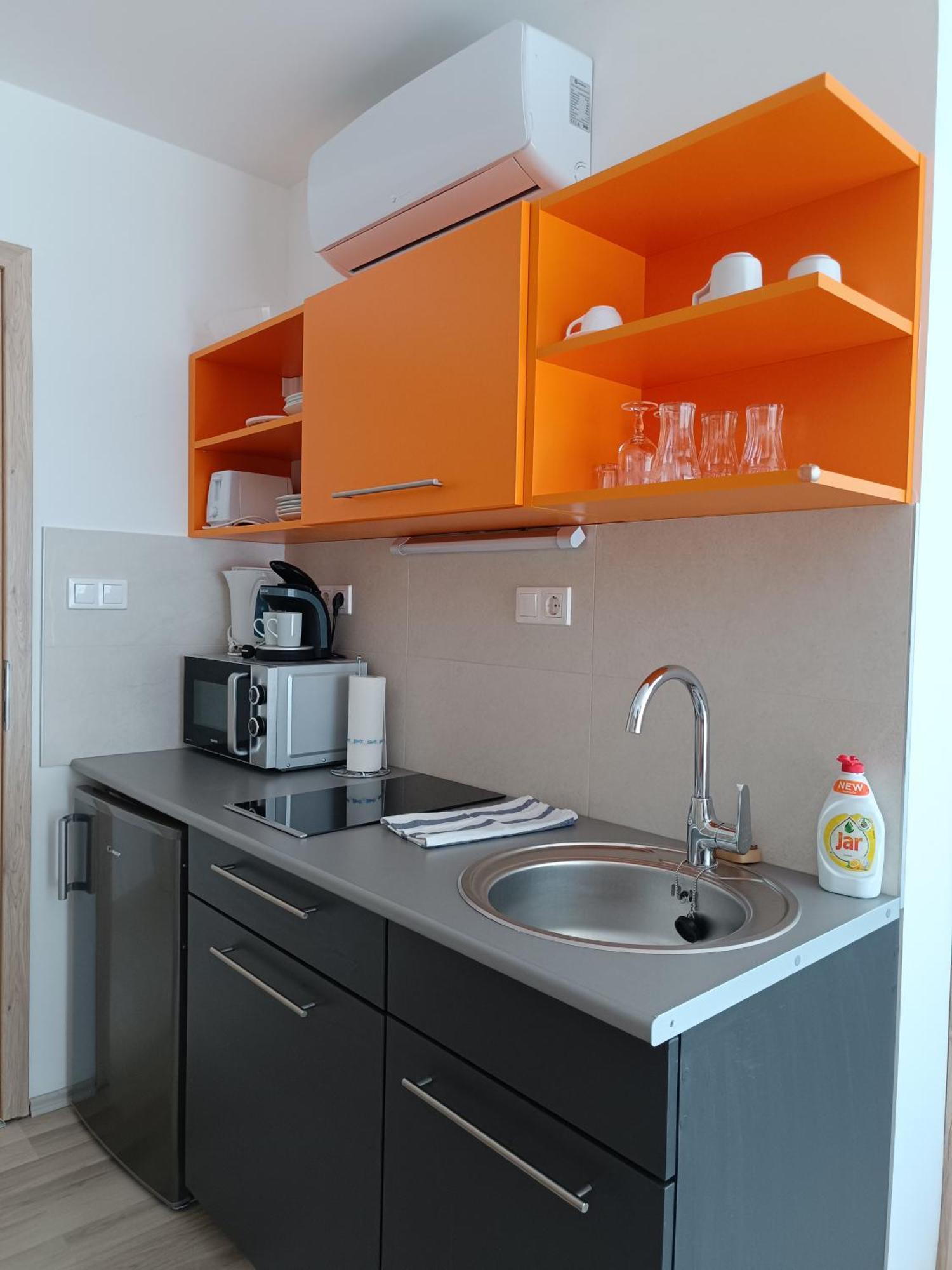 Ujhely Apartmanhaz Siofok Ngoại thất bức ảnh