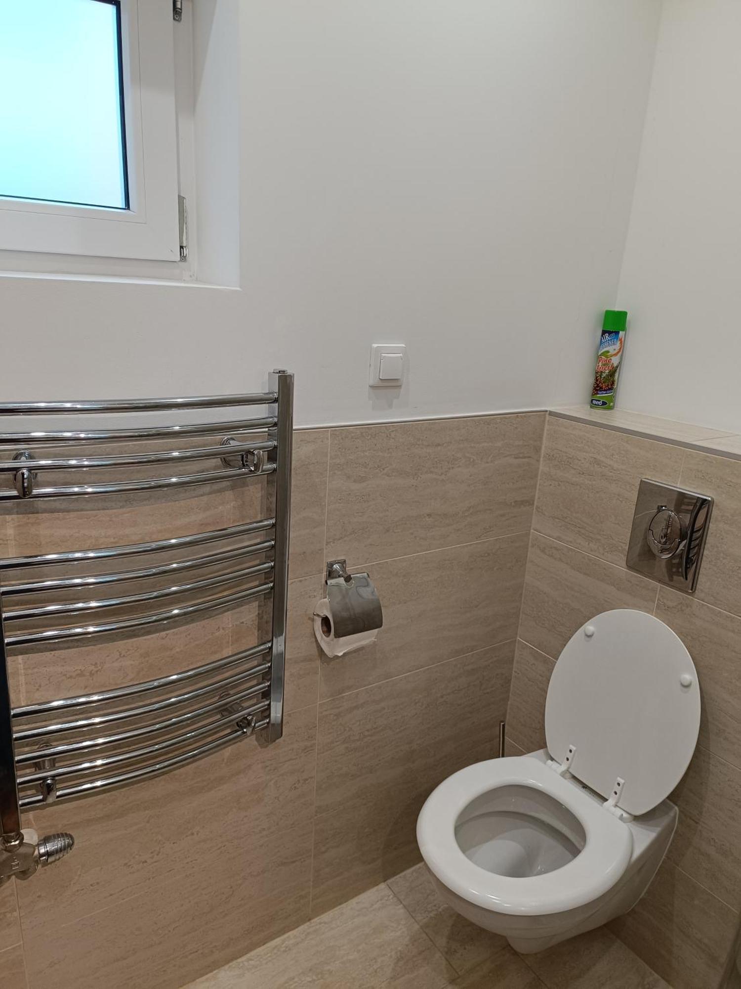 Ujhely Apartmanhaz Siofok Ngoại thất bức ảnh